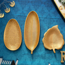 Bandeja de Madeira Dourada